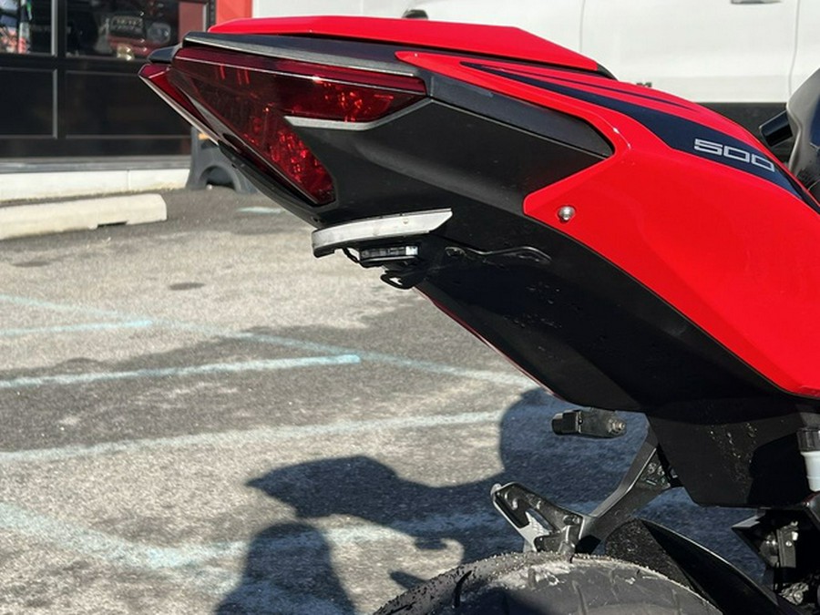 2025 Kawasaki Ninja 500 ABS Passion Red/Metallic Flat Spark Bla