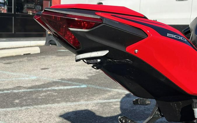 2025 Kawasaki Ninja 500 ABS Passion Red/Metallic Flat Spark Bla