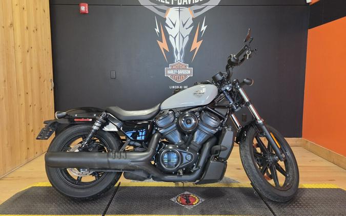 RH975 2025 Nightster™
