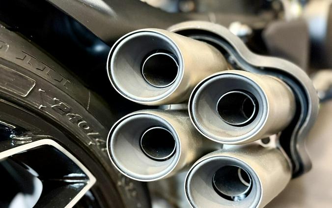2026 Ducati DIAVEL V4