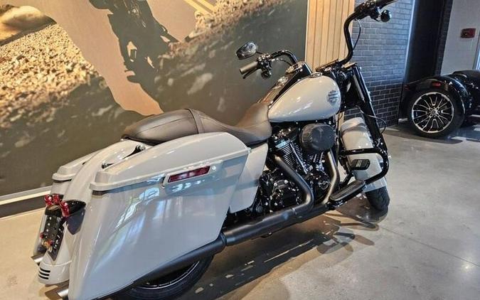 FLHRXS 2025 Road King™ Special