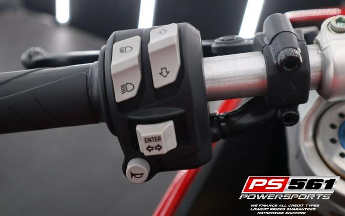 2019 Ducati SuperSport S