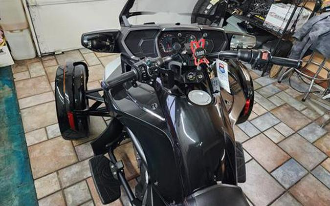 2016 Can-Am Spyder F3-T SE6 w/ Audio System