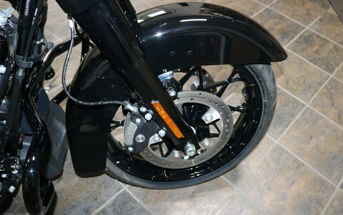 2024 Harley-Davidson® Road King® Special Vivid Black
