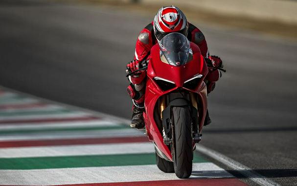2019 Ducati Panigale V4 Speciale