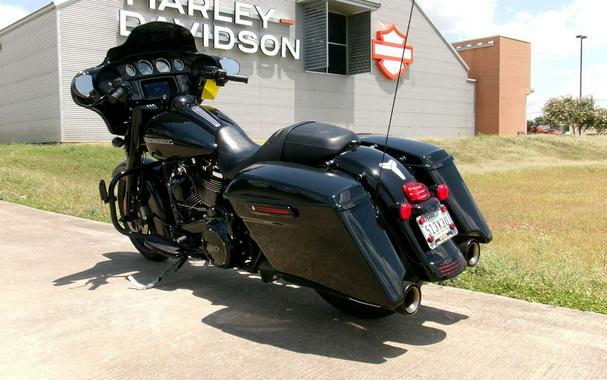 2019 Harley-Davidson® FLHXS - Street Glide® Special