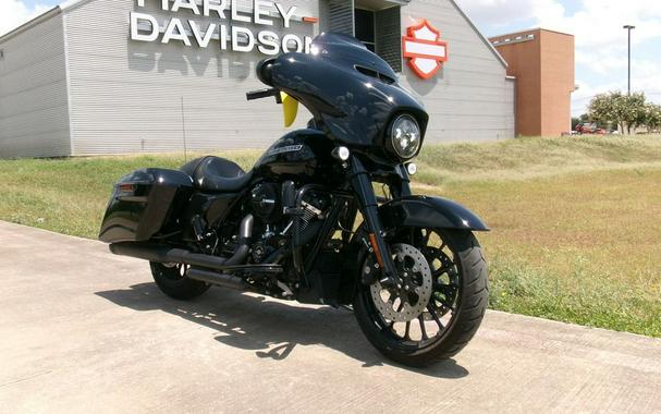 2019 Harley-Davidson® FLHXS - Street Glide® Special