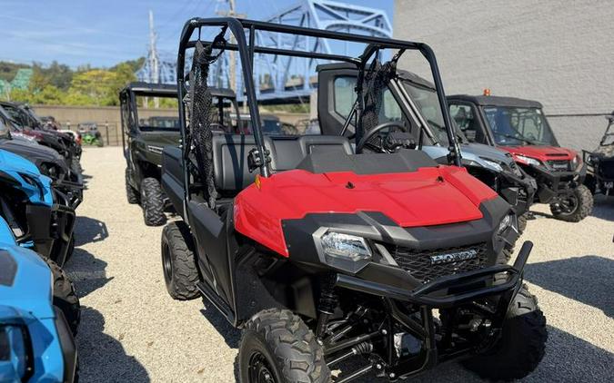 2026 Honda® Pioneer 700