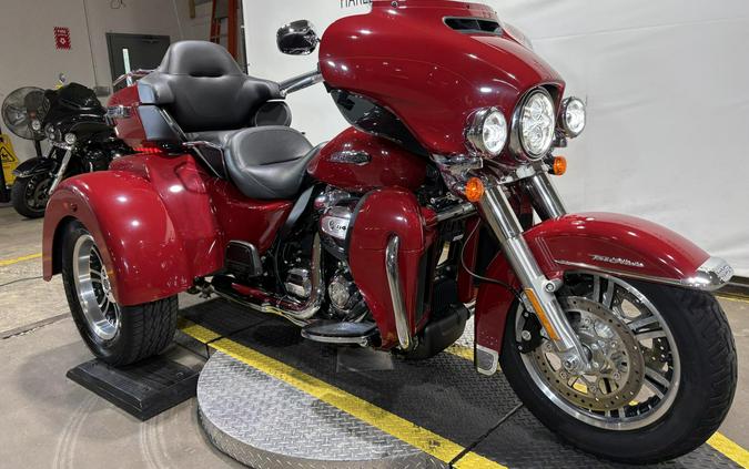 2021 Harley-Davidson Tri Glide Ultra Billiard Red