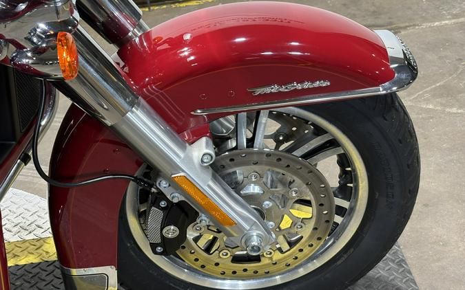 2021 Harley-Davidson Tri Glide Ultra Billiard Red