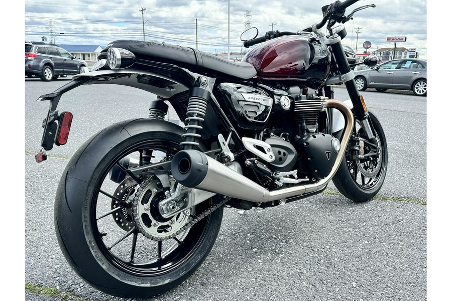 2024 Triumph SPEED TWIN 1200 STEALTH EDITION