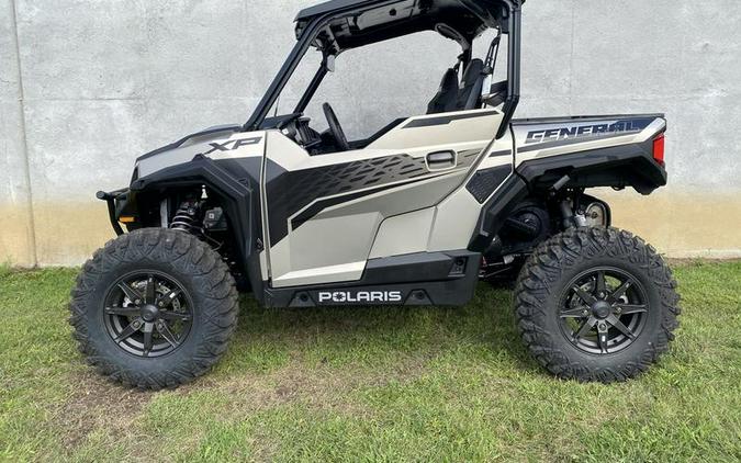 2024 Polaris® General XP 1000 Ultimate