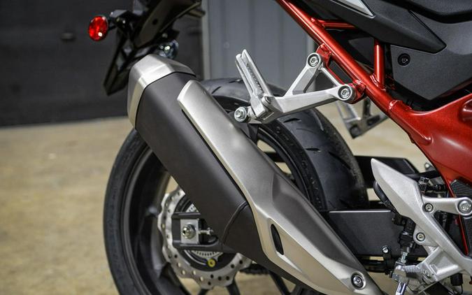 2025 Honda CB750 Hornet