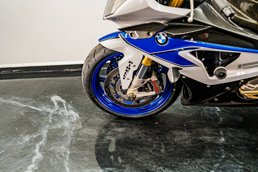2014 BMW HP4