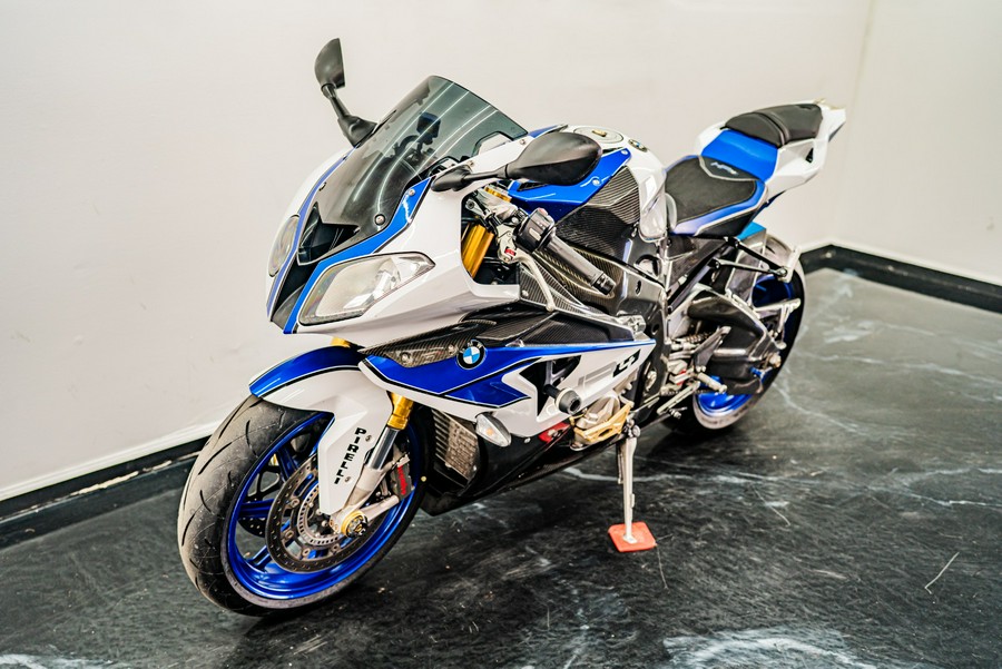 2014 BMW HP4
