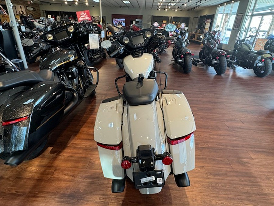 2026 Indian Motorcycle® Chieftain® PowerPlus 112 Dark Horse® with PowerBand Audio Package
