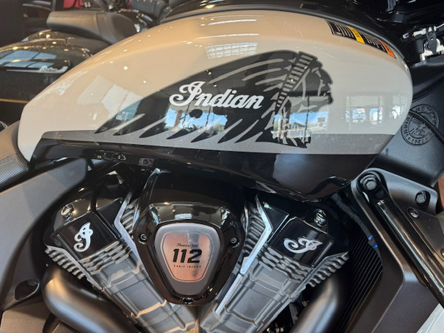 2026 Indian Motorcycle® Chieftain® PowerPlus 112 Dark Horse® with PowerBand Audio Package