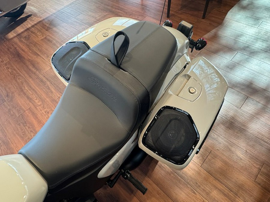 2026 Indian Motorcycle® Chieftain® PowerPlus 112 Dark Horse® with PowerBand Audio Package