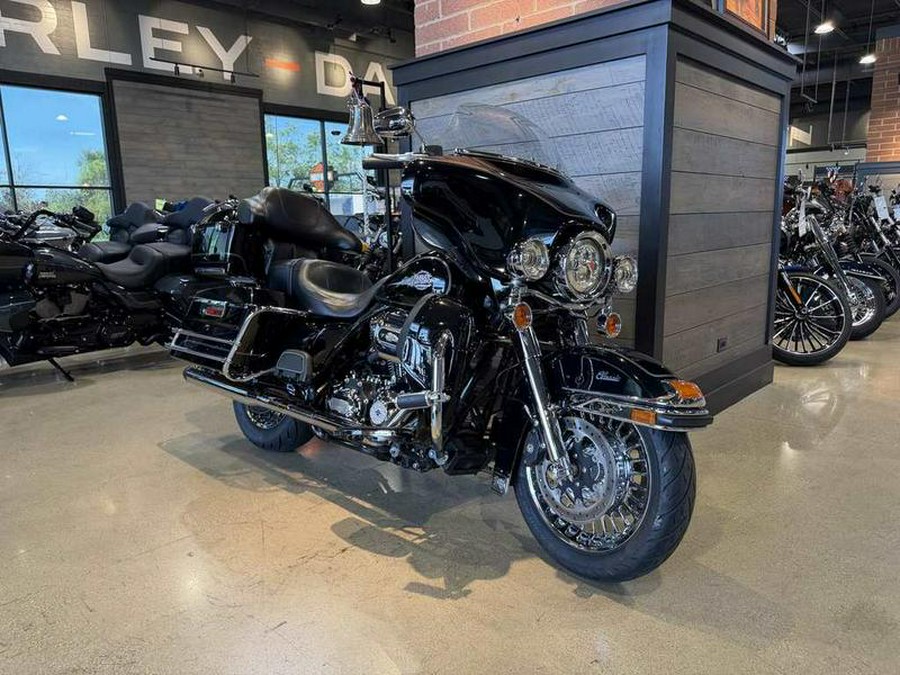 2013 Harley-Davidson® FLHTC - Electra Glide® Classic