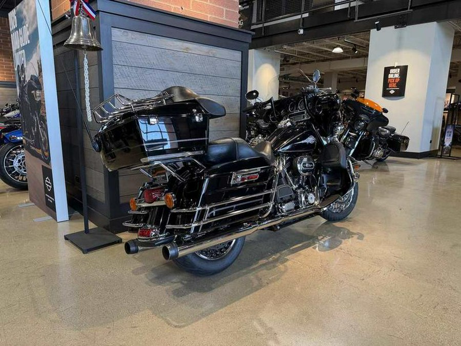 2013 Harley-Davidson® FLHTC - Electra Glide® Classic