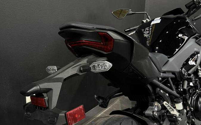 2027 Kawasaki Z900 ABS