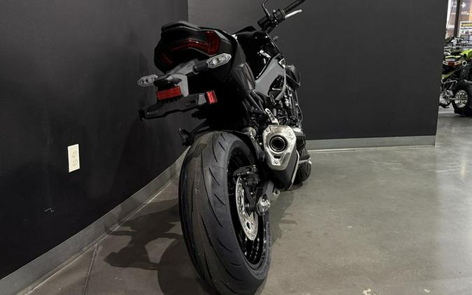 2027 Kawasaki Z900 ABS