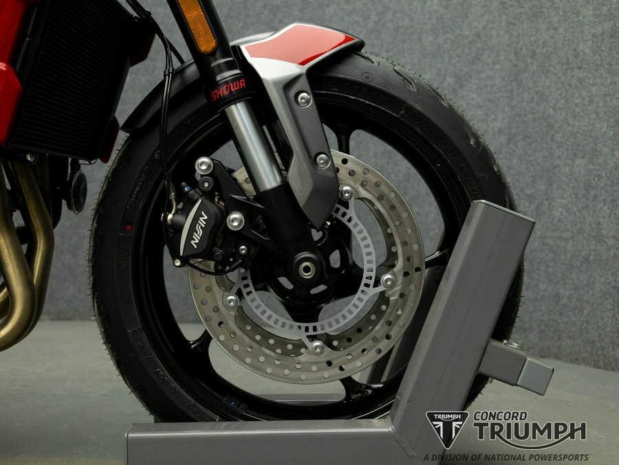 2024 TRIUMPH TRIDENT 660