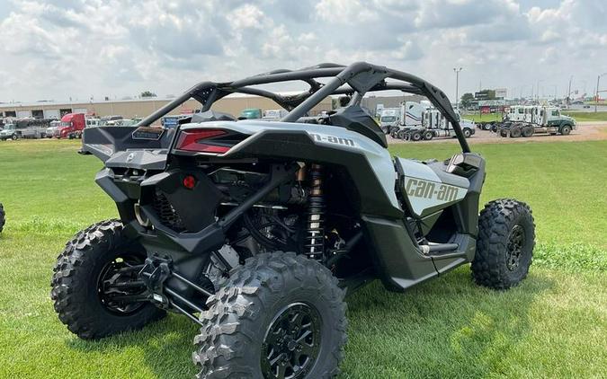 2024 Can-Am® Maverick X3 DS Turbo Catalyst Gray