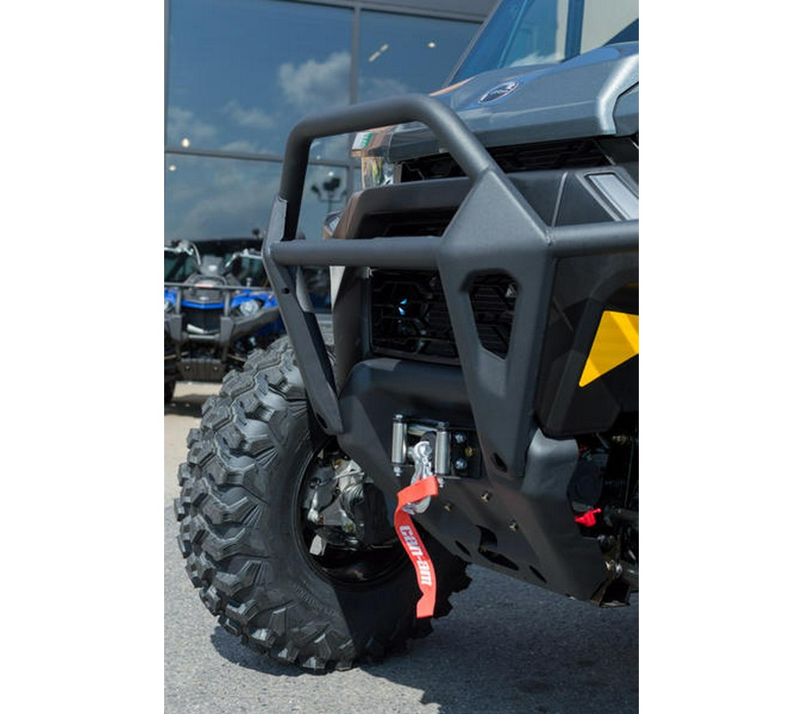 2024 Can-Am® Defender MAX Limited HD10