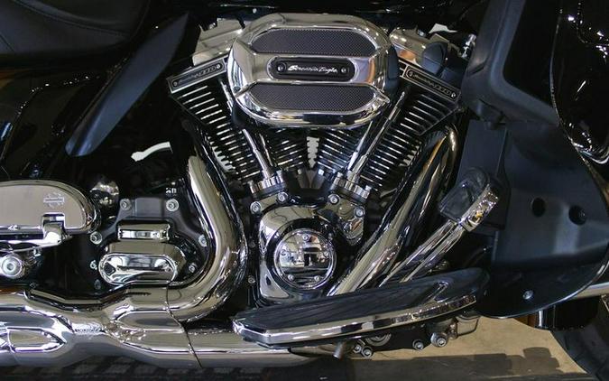 2015 Harley-Davidson® FLHTKSE - CVO™ Limited