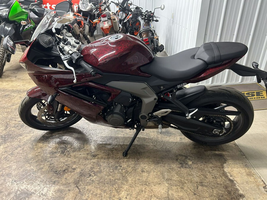 2025 Triumph Daytona 660