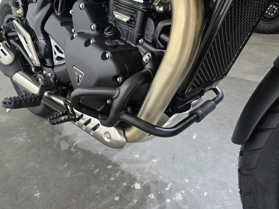 2026 Triumph Scrambler 400 XC Racing Yellow XC