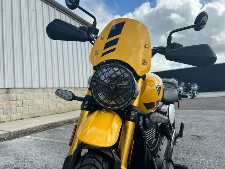 2026 Triumph Scrambler 400 XC Racing Yellow XC