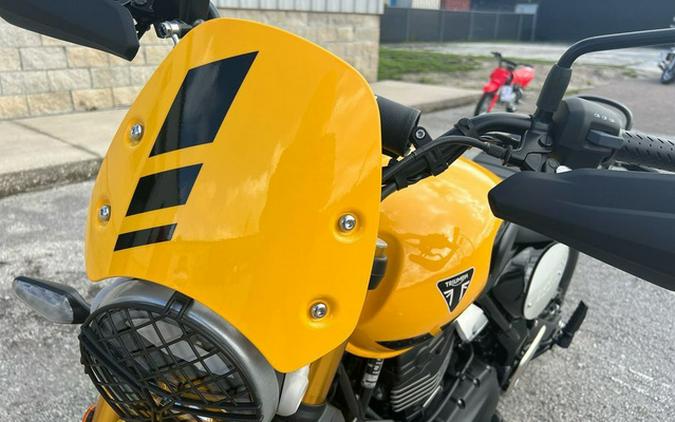 2026 Triumph Scrambler 400 XC Racing Yellow XC