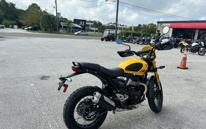 2026 Triumph Scrambler 400 XC Racing Yellow XC
