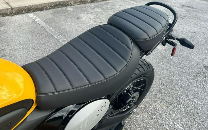 2026 Triumph Scrambler 400 XC Racing Yellow XC