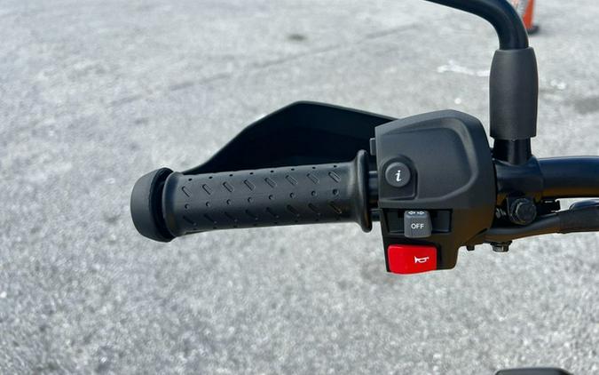 2026 Triumph Scrambler 400 XC Racing Yellow XC