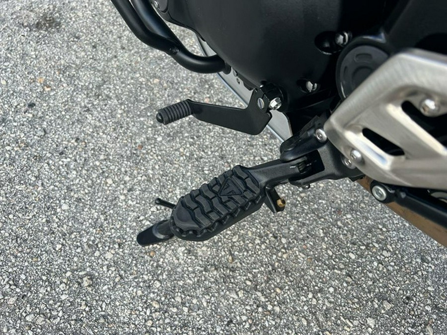 2026 Triumph Scrambler 400 XC Racing Yellow XC