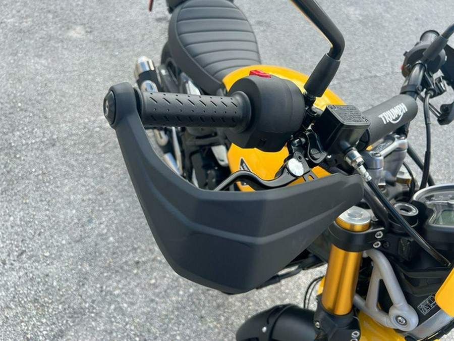 2026 Triumph Scrambler 400 XC Racing Yellow XC