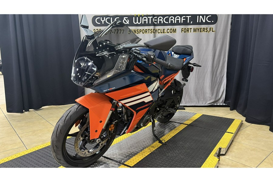 2024 KTM 390 RC