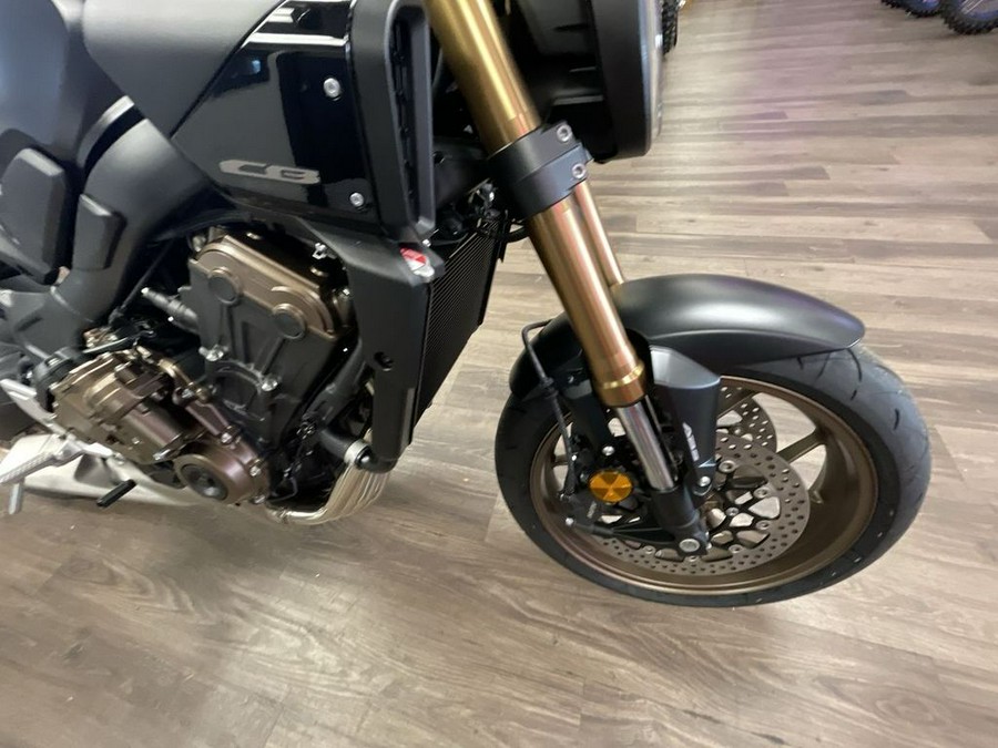 2026 Honda® CB650R E-Clutch