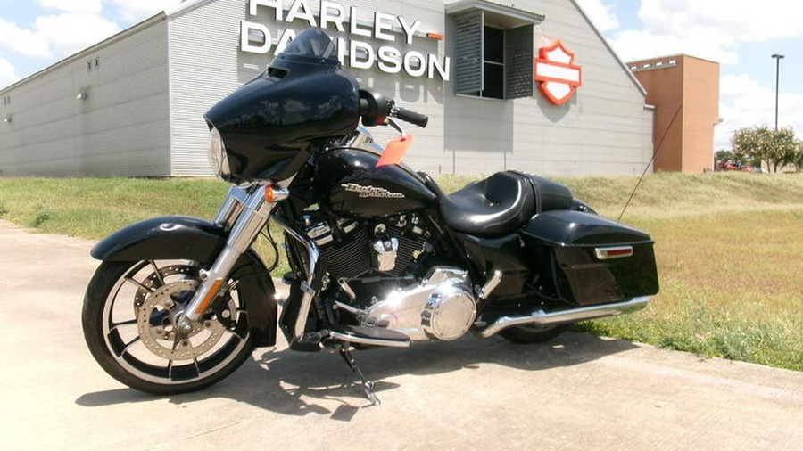 2020 Harley-Davidson® FLHX - Street Glide®
