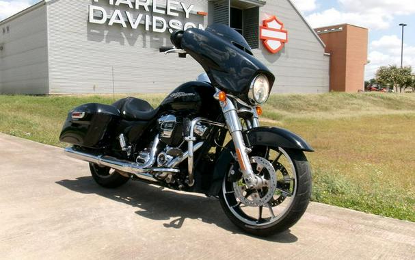 2020 Harley-Davidson® FLHX - Street Glide®