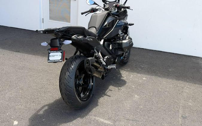 2026 BMW R 1300 RS