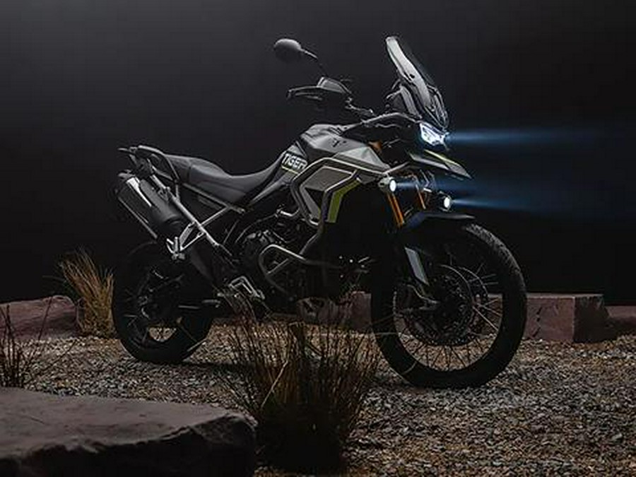 2024 Triumph Tiger 900 Rally Aragón Edition