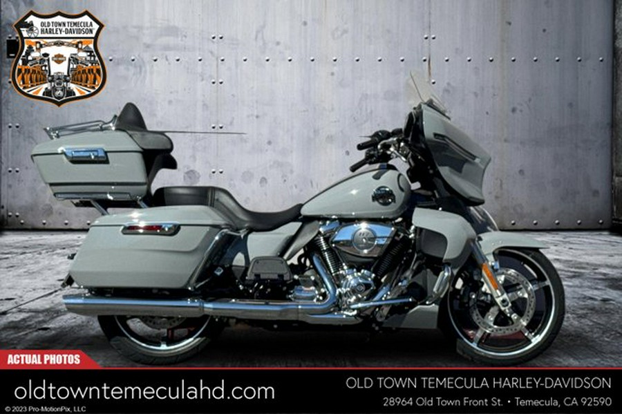 2025 Harley-Davidson FLHXU