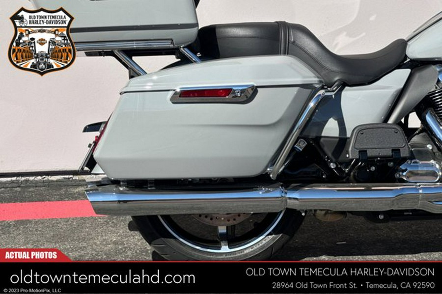 2025 Harley-Davidson FLHXU