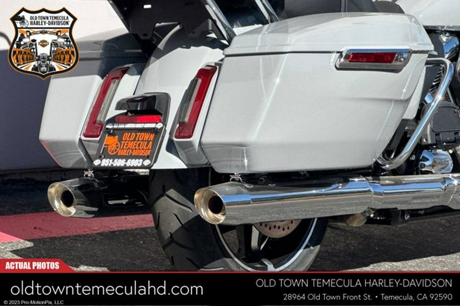 2025 Harley-Davidson FLHXU