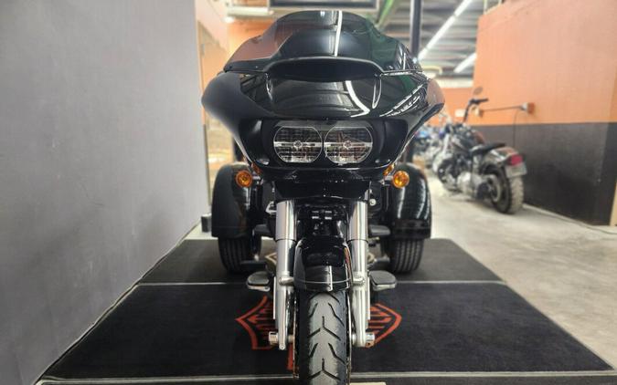 2025 Harley-Davidson® Road Glide® 3