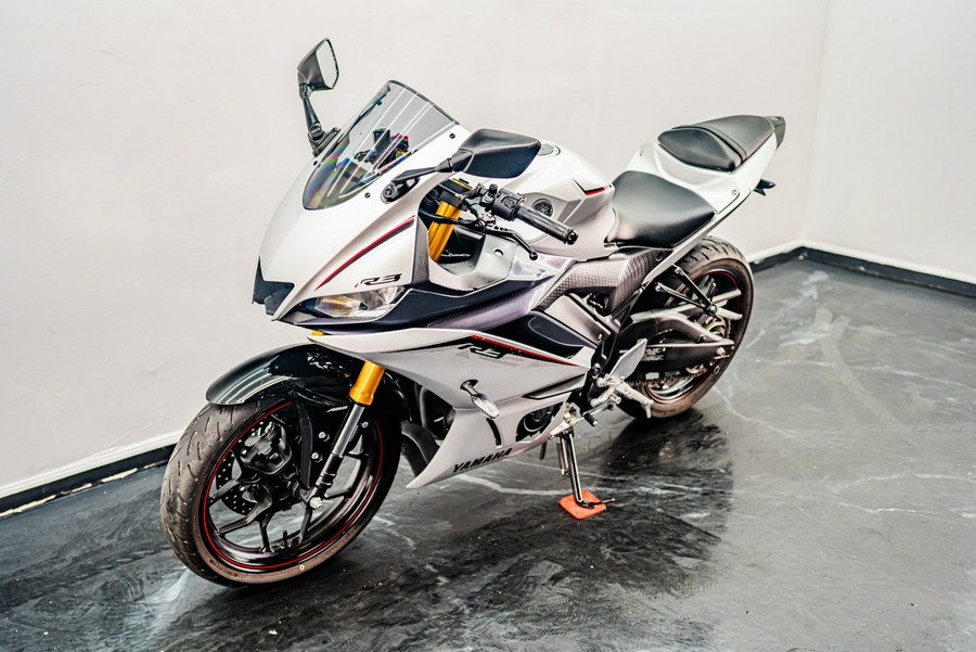 2020 Yamaha Motor Corp., USA YZF-R3 ABS